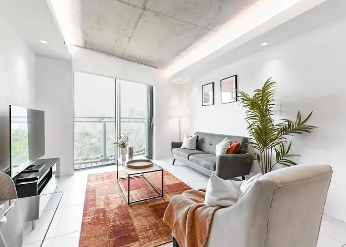 Khayat Homes - The Curve - One Bed